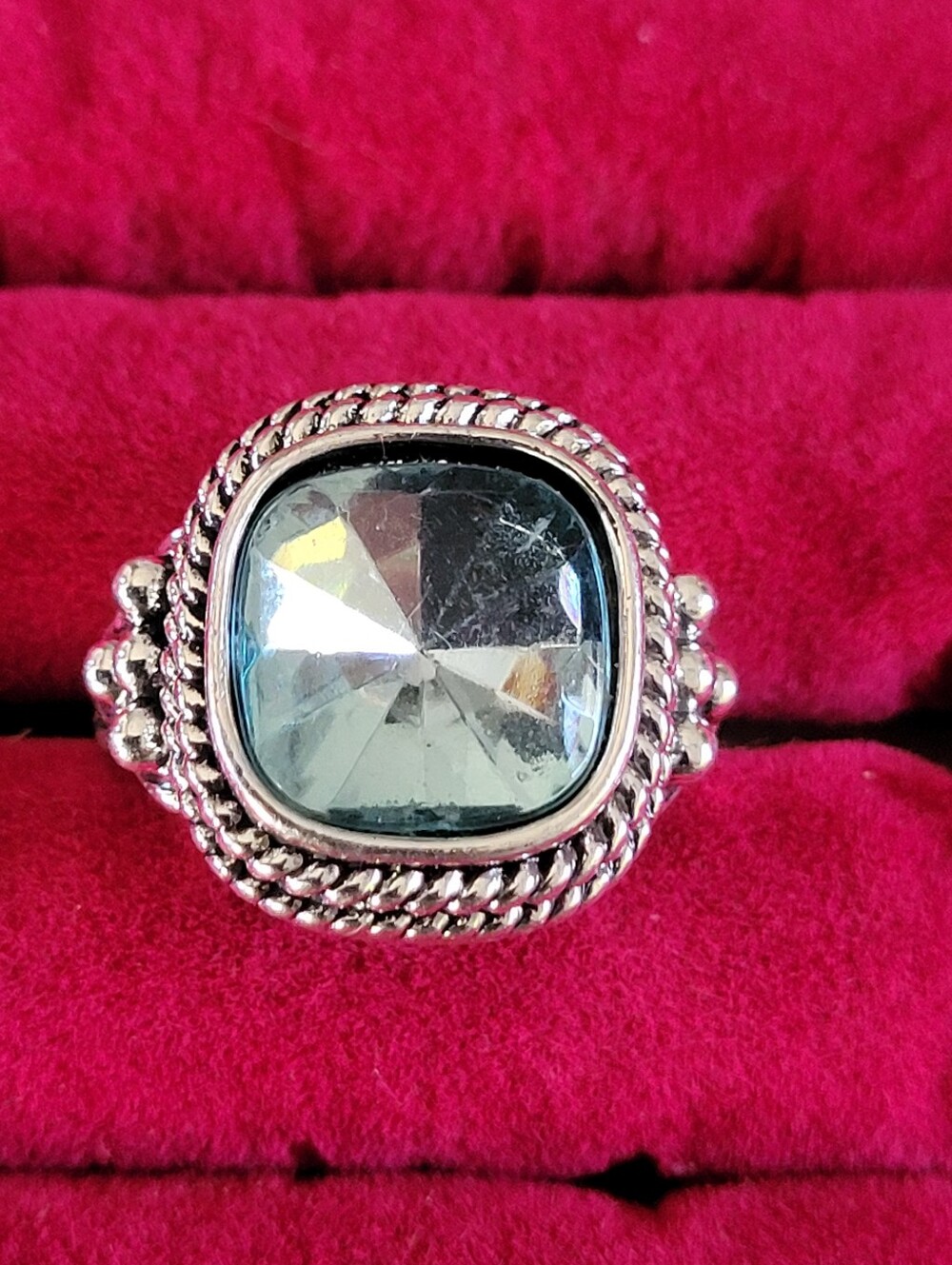 Clear Blue Crystal Cocktail Ring Silver Tone - Size 9